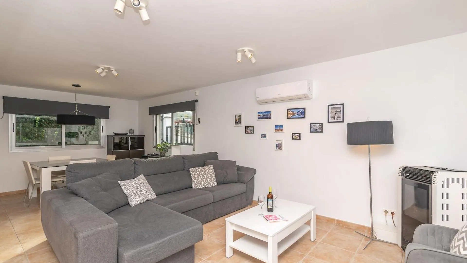 Solar 198 Bonaire By Sealand Villas Alcudia