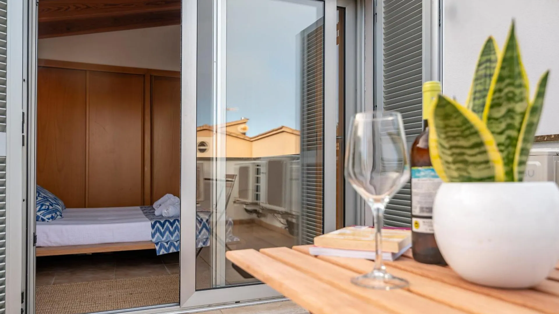 Solar 198 Bonaire By Sealand Villas Alcudia  Spain